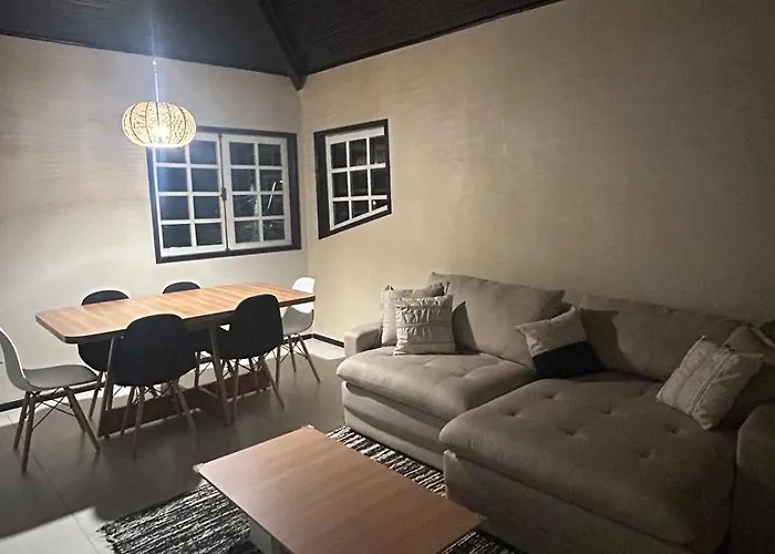 Casa Estilosa Na Rua Principal De Buzios